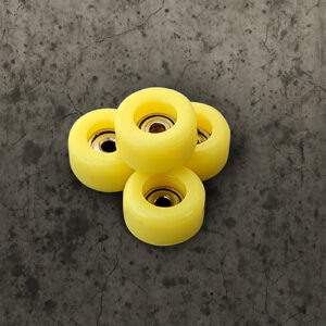 Ruedas Básicas Amarillas